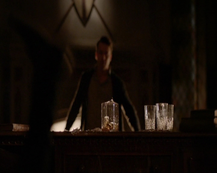 VampireDiariesWorld-dot-nl_7x09ColdAsIs1964.jpg