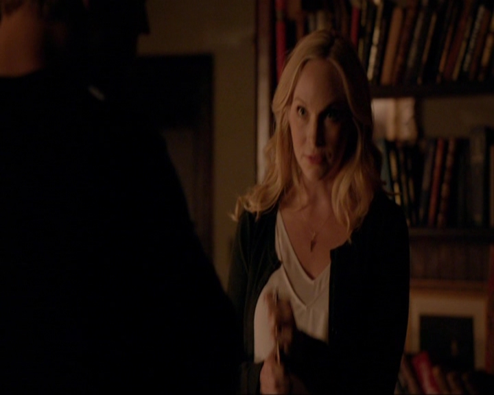 VampireDiariesWorld-dot-nl_7x09ColdAsIs2148.jpg