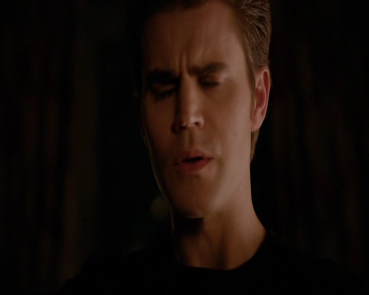 VampireDiariesWorld-dot-nl_7x09ColdAsIs2152.jpg