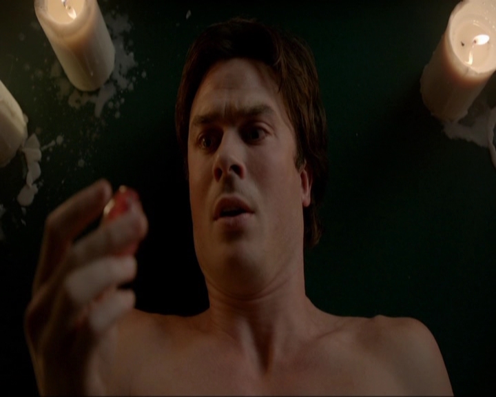 VampireDiariesWorld-dot-nl_7x10HellIsOtherPeople0561.jpg