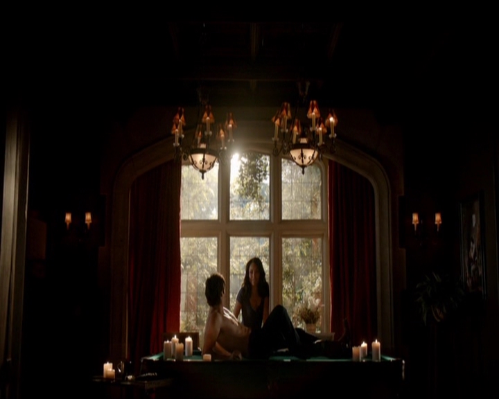 VampireDiariesWorld-dot-nl_7x10HellIsOtherPeople0569.jpg