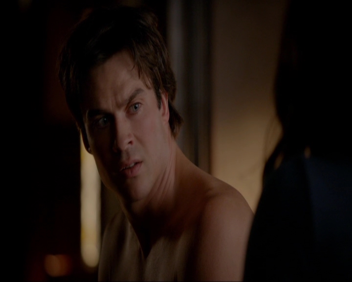 VampireDiariesWorld-dot-nl_7x10HellIsOtherPeople0580.jpg