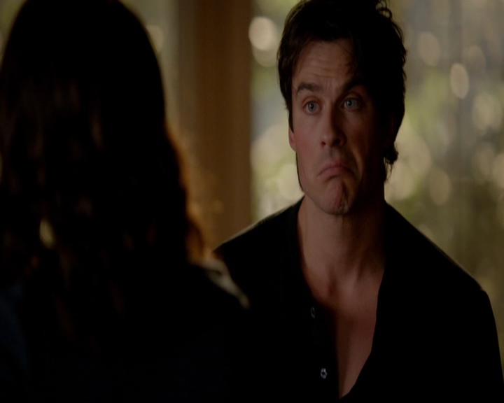 VampireDiariesWorld-dot-nl_7x10HellIsOtherPeople0605.jpg