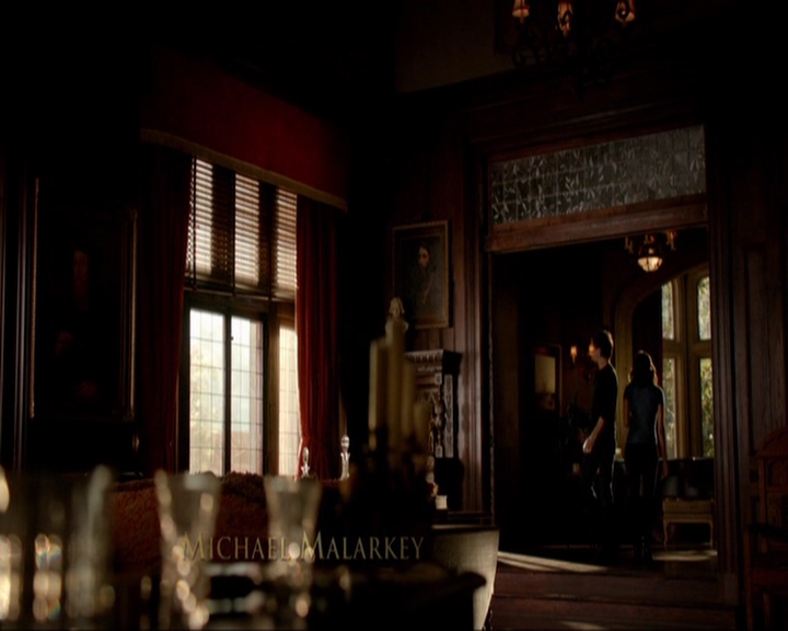 VampireDiariesWorld-dot-nl_7x10HellIsOtherPeople0625.jpg