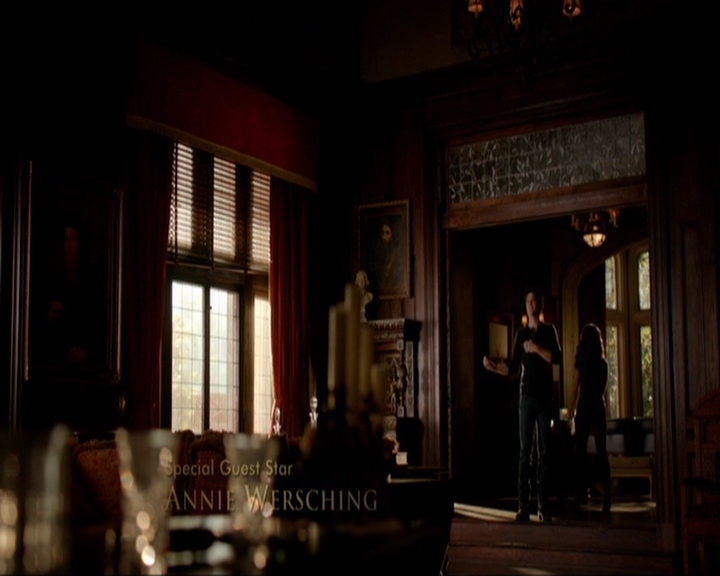 VampireDiariesWorld-dot-nl_7x10HellIsOtherPeople0628.jpg