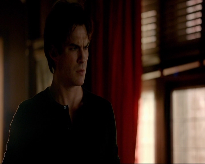 VampireDiariesWorld-dot-nl_7x10HellIsOtherPeople0643.jpg