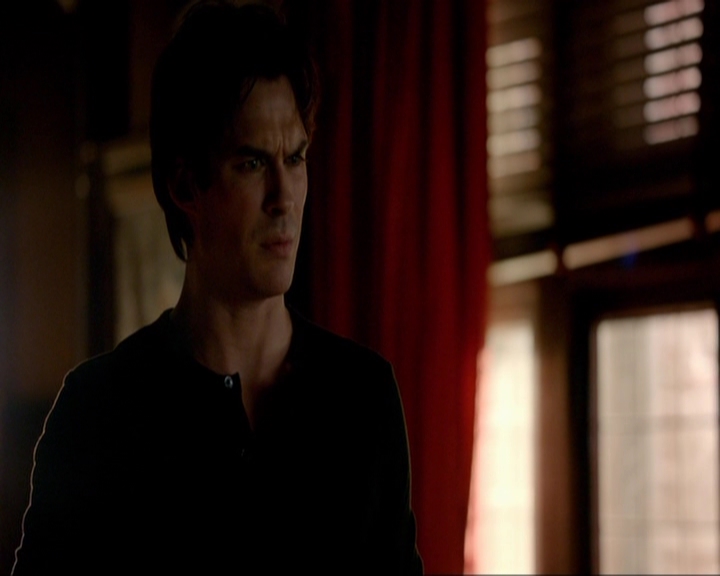 VampireDiariesWorld-dot-nl_7x10HellIsOtherPeople0644.jpg