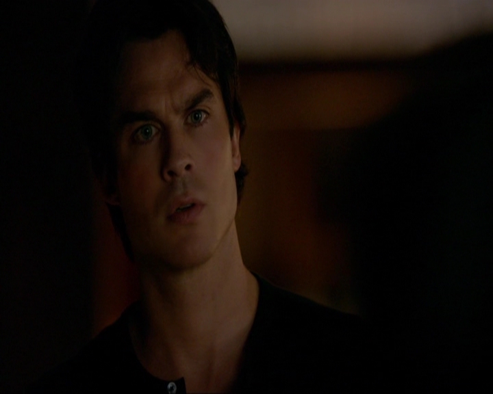 VampireDiariesWorld-dot-nl_7x10HellIsOtherPeople0650.jpg