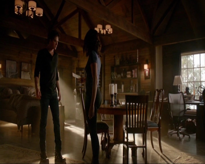 VampireDiariesWorld-dot-nl_7x10HellIsOtherPeople0692.jpg