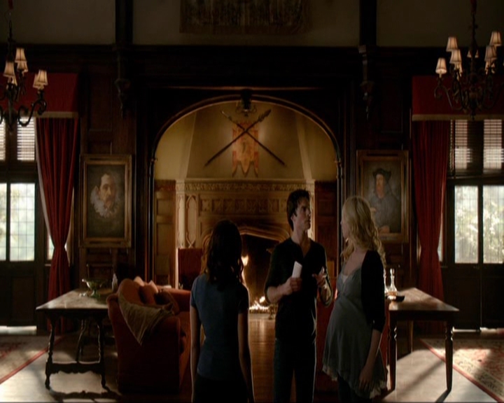 VampireDiariesWorld-dot-nl_7x10HellIsOtherPeople0720.jpg