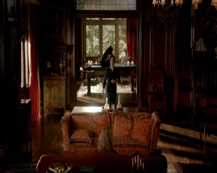 VampireDiariesWorld-dot-nl_7x10HellIsOtherPeople0752.jpg