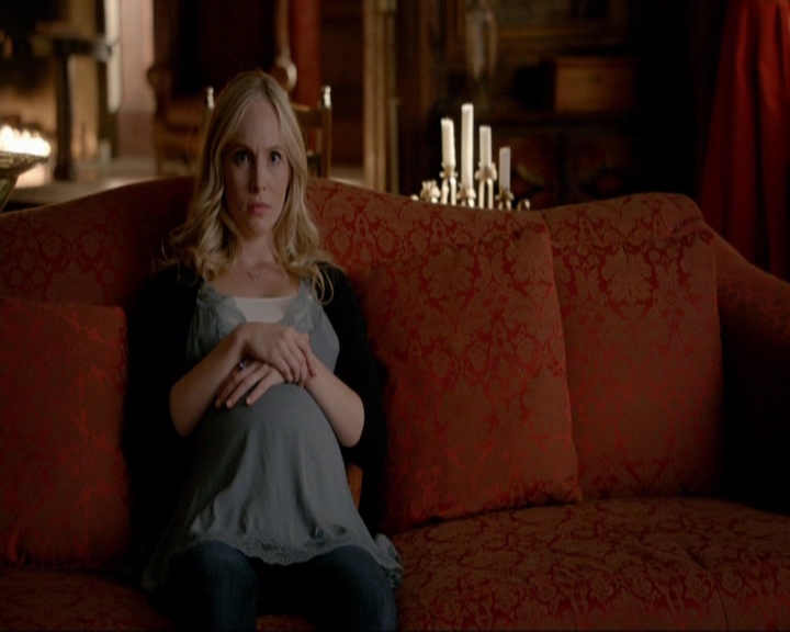 VampireDiariesWorld-dot-nl_7x10HellIsOtherPeople0755.jpg