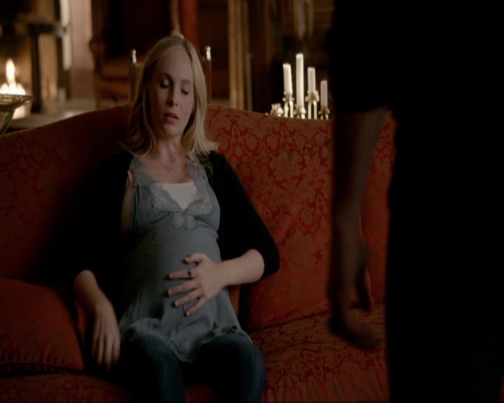 VampireDiariesWorld-dot-nl_7x10HellIsOtherPeople0794.jpg