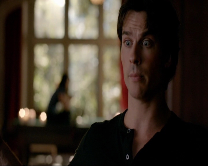 VampireDiariesWorld-dot-nl_7x10HellIsOtherPeople0805.jpg