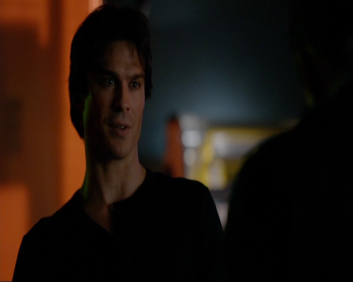 VampireDiariesWorld-dot-nl_7x10HellIsOtherPeople0894.jpg