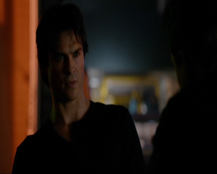 VampireDiariesWorld-dot-nl_7x10HellIsOtherPeople0928.jpg