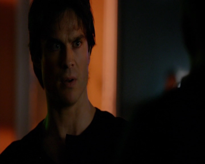 VampireDiariesWorld-dot-nl_7x10HellIsOtherPeople0934.jpg