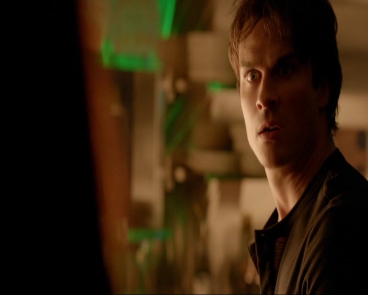 VampireDiariesWorld-dot-nl_7x10HellIsOtherPeople0963.jpg