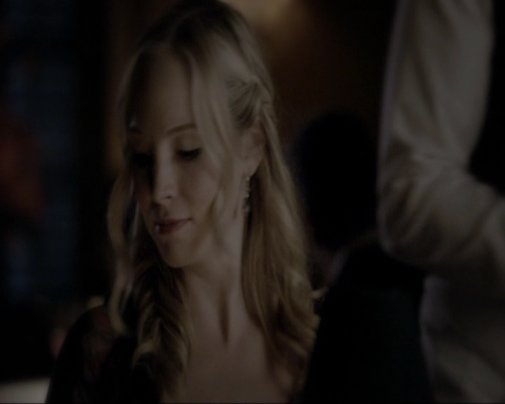 VampireDiariesWorld-dot-nl_7x11ThingsWeLostInTheFire0437.jpg