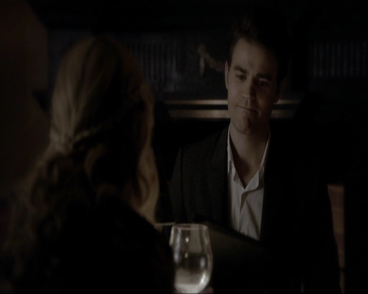 VampireDiariesWorld-dot-nl_7x11ThingsWeLostInTheFire0445.jpg