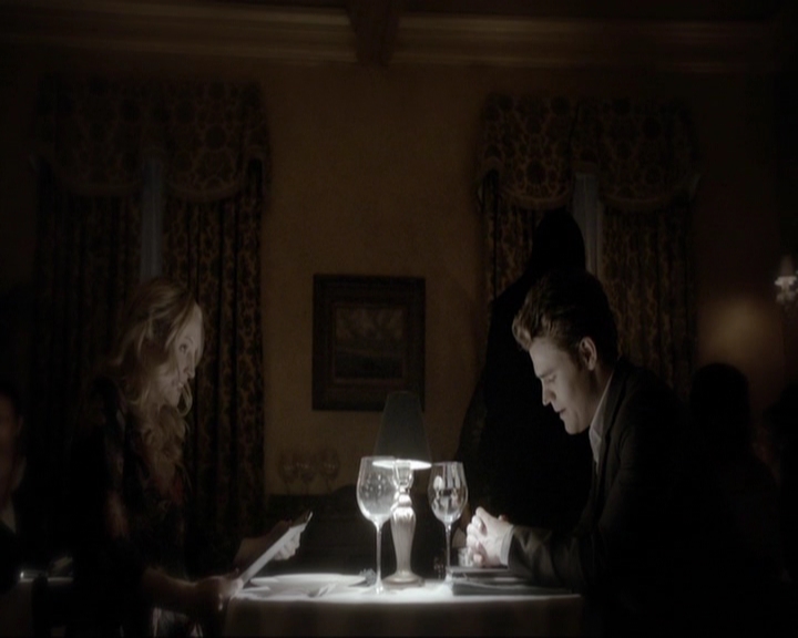 VampireDiariesWorld-dot-nl_7x11ThingsWeLostInTheFire0454.jpg