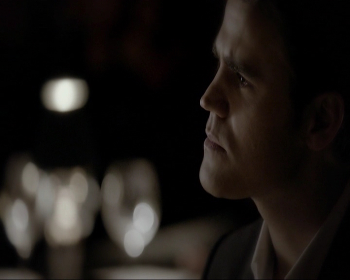 VampireDiariesWorld-dot-nl_7x11ThingsWeLostInTheFire0471.jpg