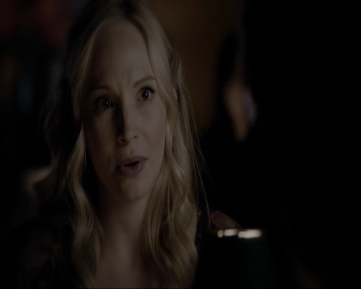 VampireDiariesWorld-dot-nl_7x11ThingsWeLostInTheFire0476.jpg