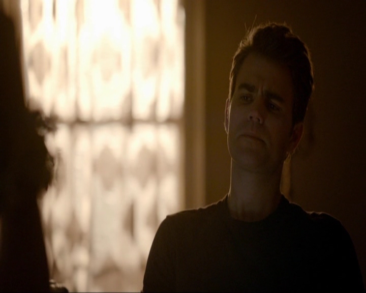 VampireDiariesWorld-dot-nl_7x11ThingsWeLostInTheFire0525.jpg