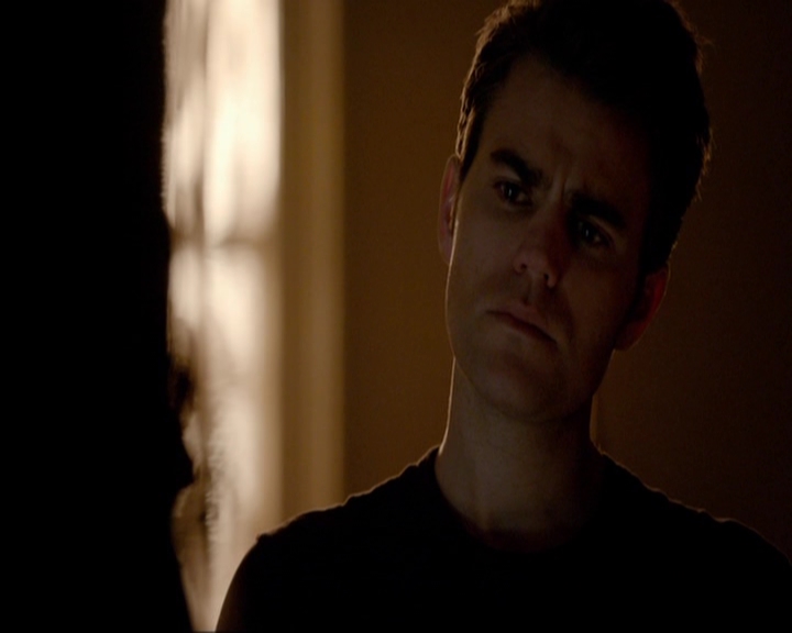 VampireDiariesWorld-dot-nl_7x11ThingsWeLostInTheFire0534.jpg