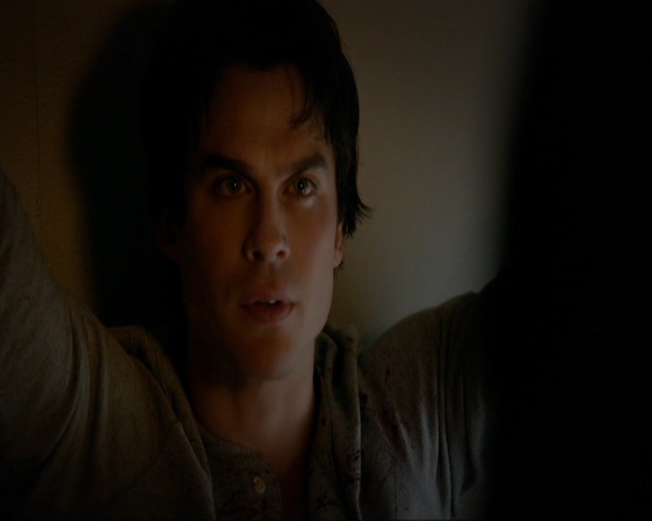 VampireDiariesWorld-dot-nl_7x11ThingsWeLostInTheFire0536.jpg