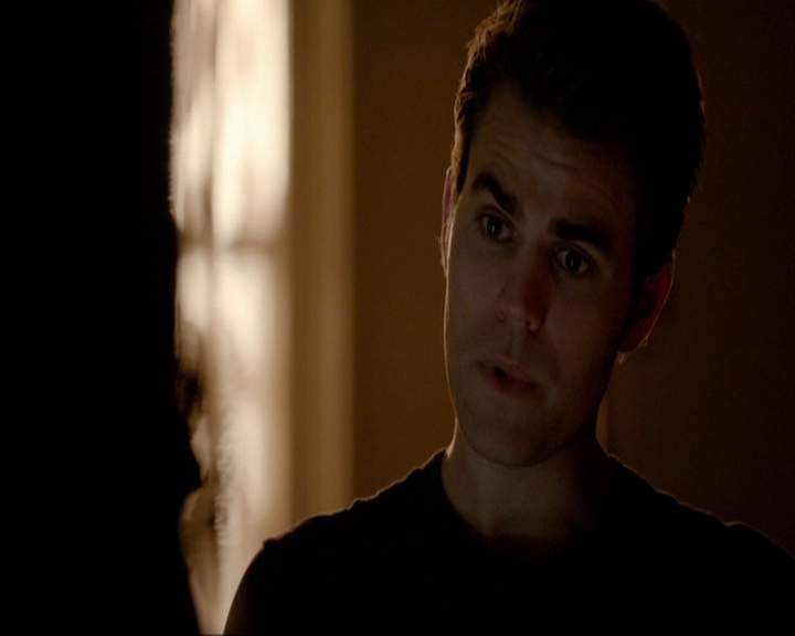 VampireDiariesWorld-dot-nl_7x11ThingsWeLostInTheFire0542.jpg