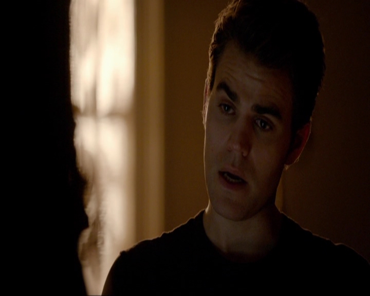 VampireDiariesWorld-dot-nl_7x11ThingsWeLostInTheFire0543.jpg