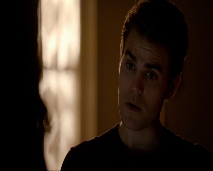 VampireDiariesWorld-dot-nl_7x11ThingsWeLostInTheFire0549.jpg