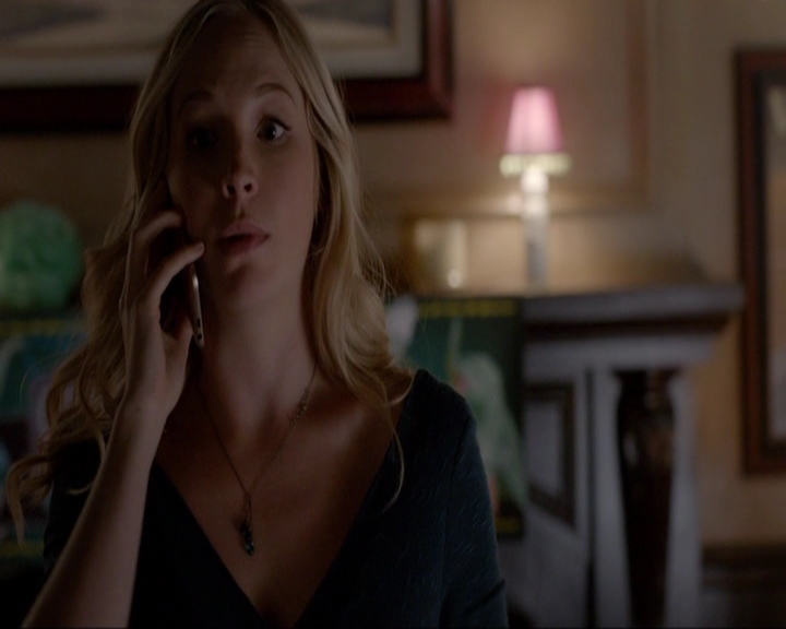 VampireDiariesWorld-dot-nl_7x11ThingsWeLostInTheFire0601.jpg