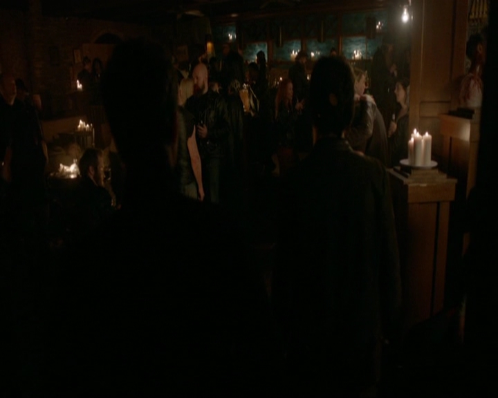 VampireDiariesWorld-dot-nl_7x11ThingsWeLostInTheFire0629.jpg