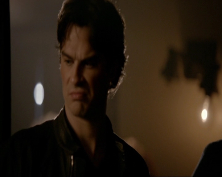 VampireDiariesWorld-dot-nl_7x11ThingsWeLostInTheFire0632.jpg