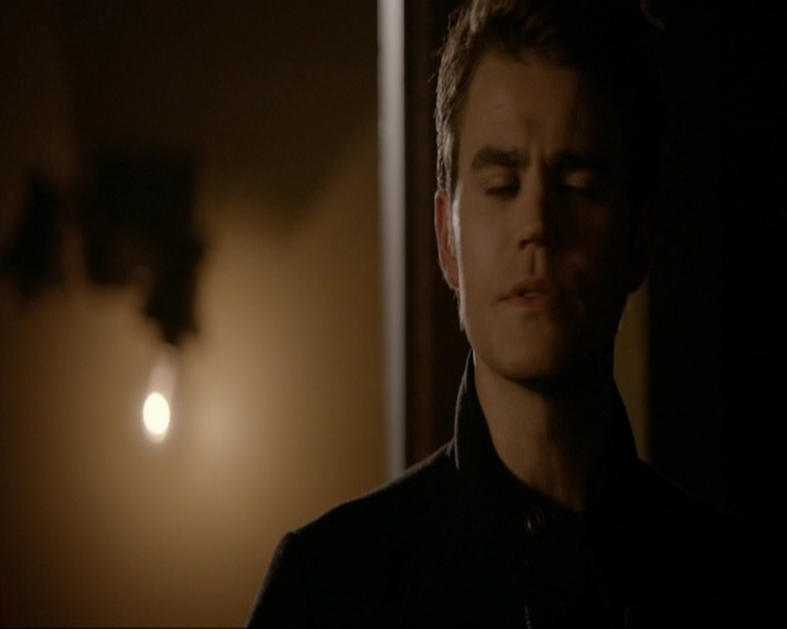 VampireDiariesWorld-dot-nl_7x11ThingsWeLostInTheFire0635.jpg