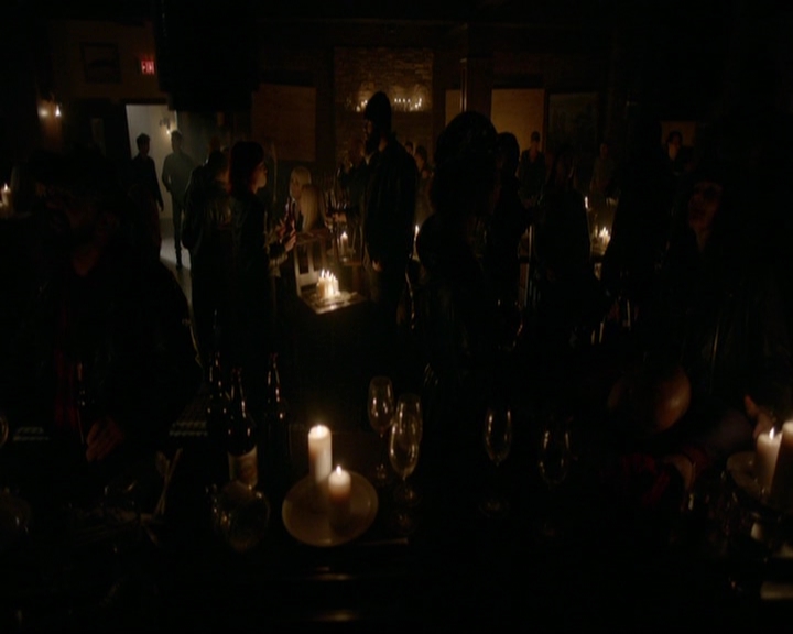 VampireDiariesWorld-dot-nl_7x11ThingsWeLostInTheFire0639.jpg