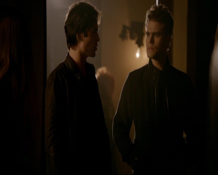 VampireDiariesWorld-dot-nl_7x11ThingsWeLostInTheFire0648.jpg