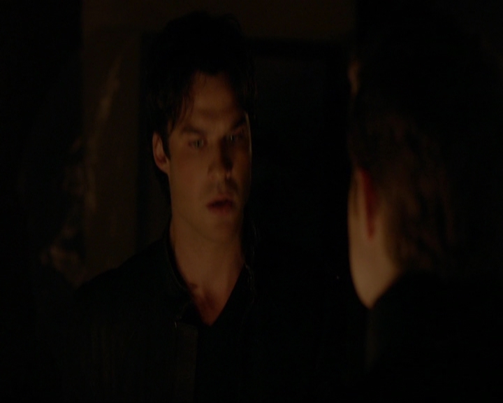 VampireDiariesWorld-dot-nl_7x11ThingsWeLostInTheFire0663.jpg