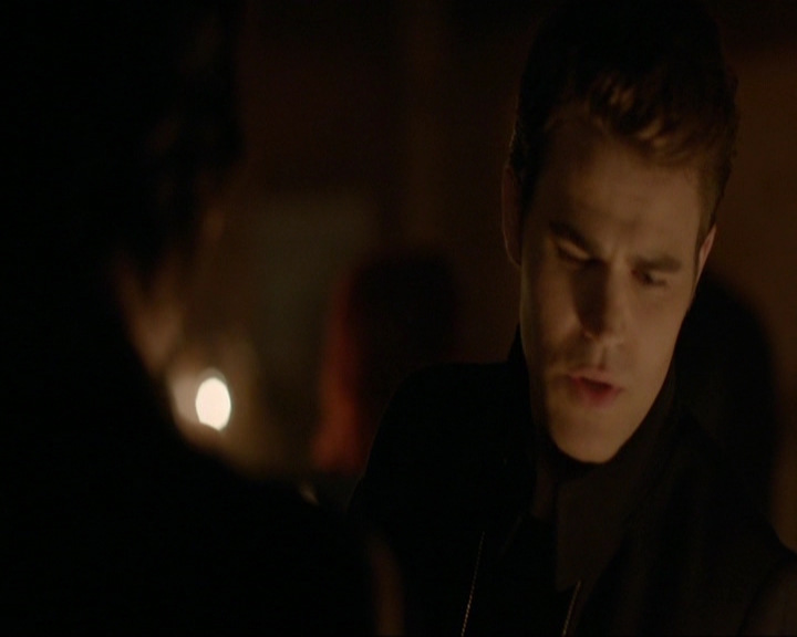 VampireDiariesWorld-dot-nl_7x11ThingsWeLostInTheFire0668.jpg