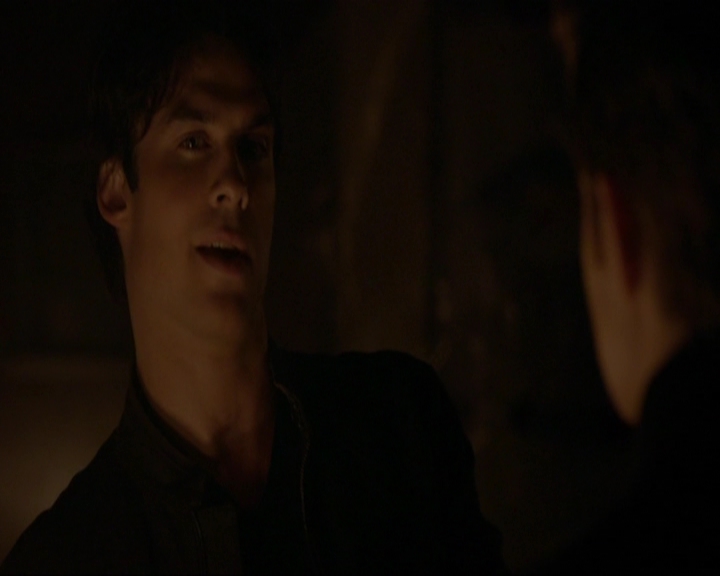 VampireDiariesWorld-dot-nl_7x11ThingsWeLostInTheFire0673.jpg