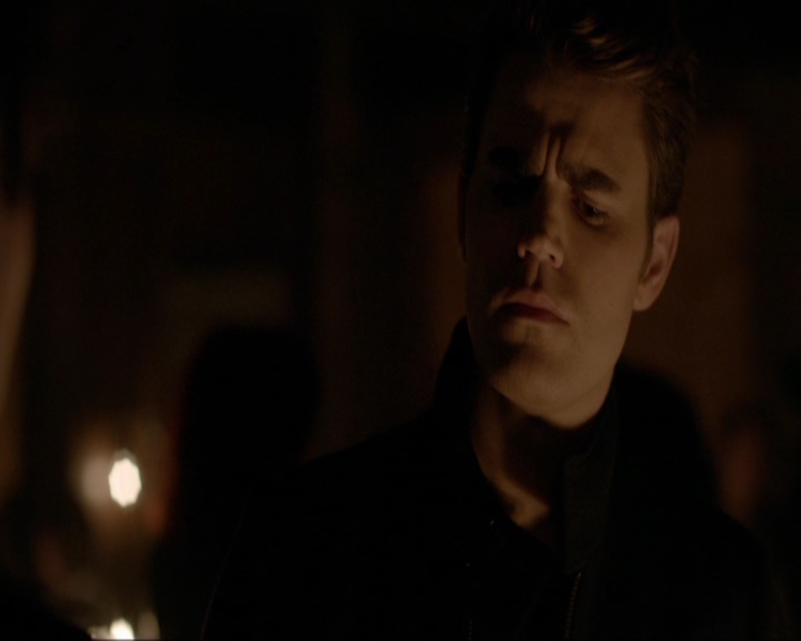 VampireDiariesWorld-dot-nl_7x11ThingsWeLostInTheFire0685.jpg