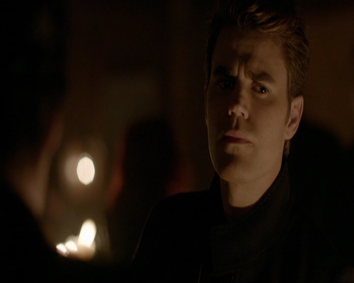 VampireDiariesWorld-dot-nl_7x11ThingsWeLostInTheFire0689.jpg