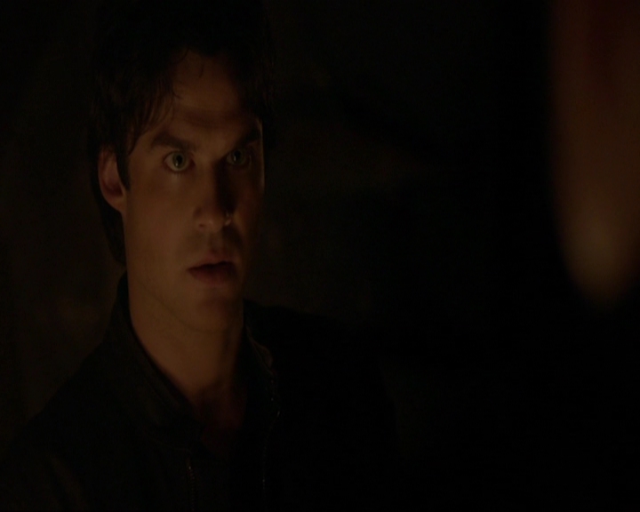 VampireDiariesWorld-dot-nl_7x11ThingsWeLostInTheFire0695.jpg