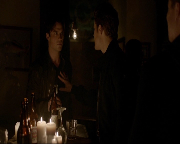 VampireDiariesWorld-dot-nl_7x11ThingsWeLostInTheFire0707.jpg