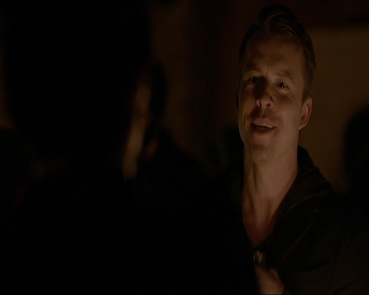 VampireDiariesWorld-dot-nl_7x11ThingsWeLostInTheFire0727.jpg