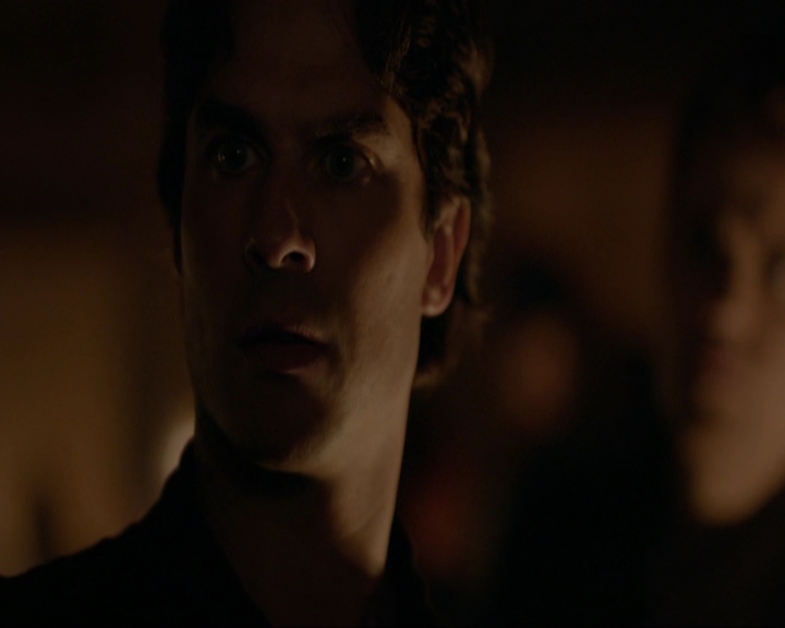 VampireDiariesWorld-dot-nl_7x11ThingsWeLostInTheFire0746.jpg