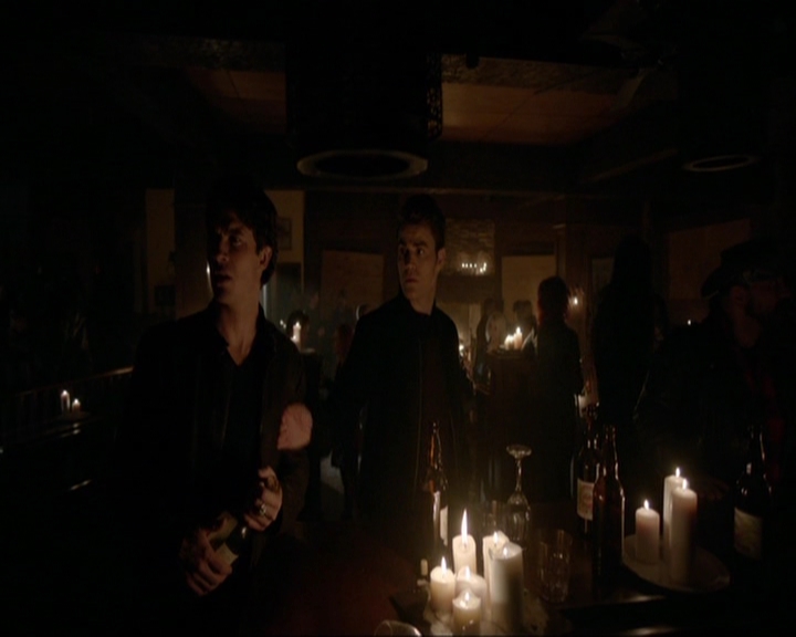 VampireDiariesWorld-dot-nl_7x11ThingsWeLostInTheFire0749.jpg