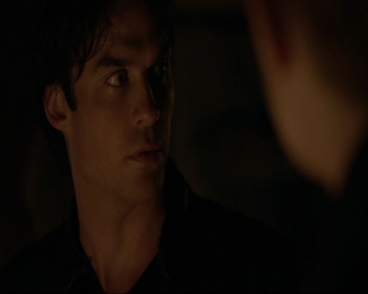 VampireDiariesWorld-dot-nl_7x11ThingsWeLostInTheFire0756.jpg